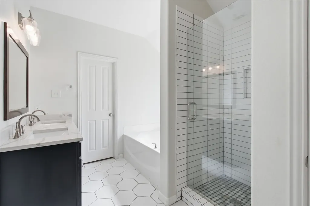 2201 Willow Creek Drive Little Elm TX 75068