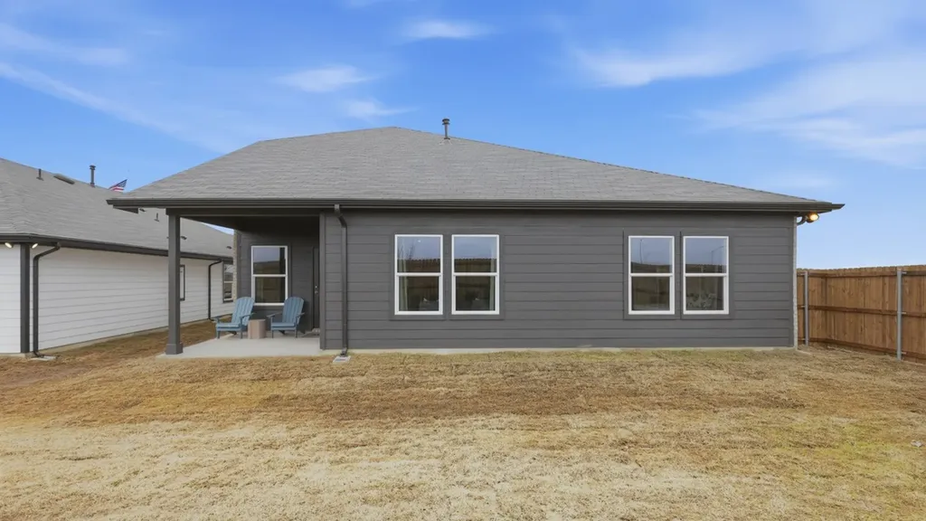 1156 Belhaven Street Granbury TX 76048