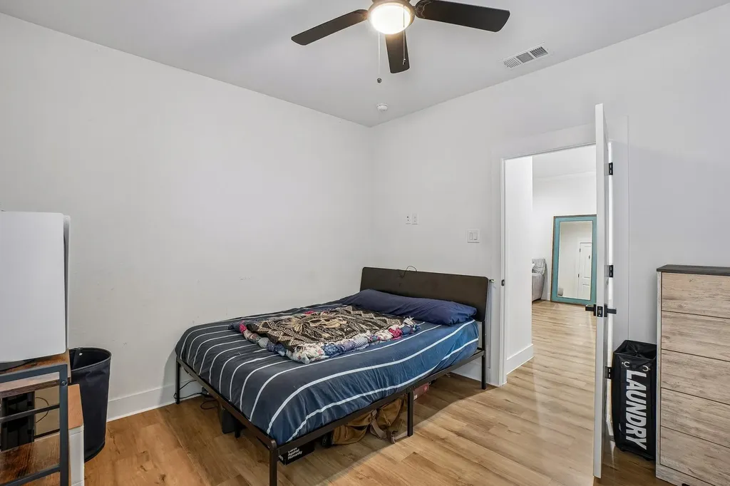1829 Galveston Street Grand Prairie TX 75051