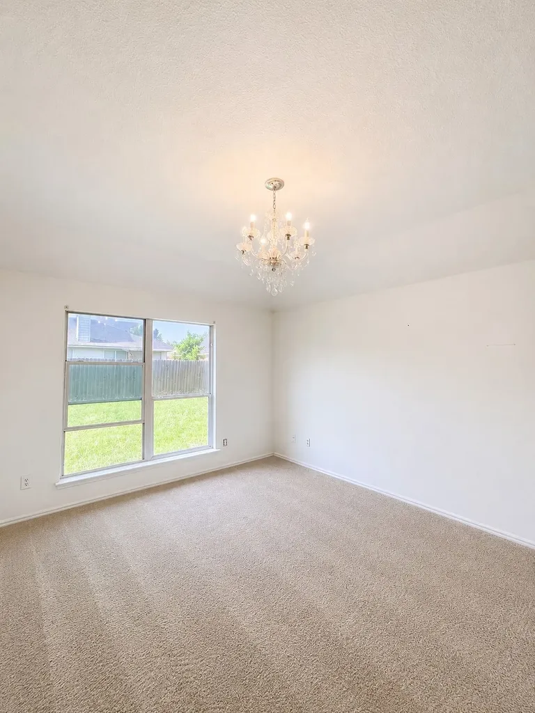 825 Forest Heights Drive Fort Worth TX 76036
