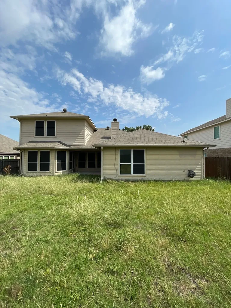 825 Forest Heights Drive Fort Worth TX 76036