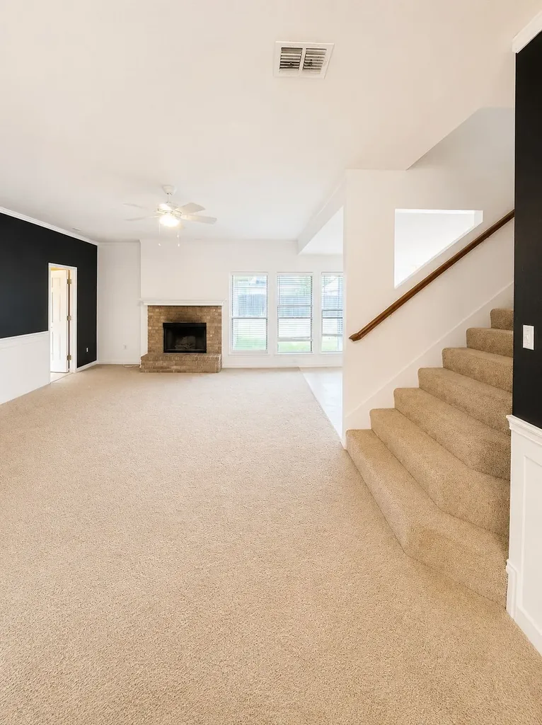 825 Forest Heights Drive Fort Worth TX 76036