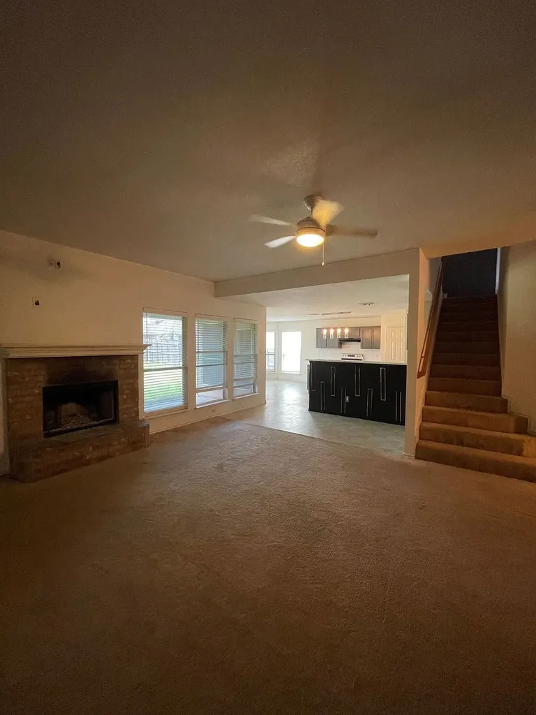 825 Forest Heights Drive Fort Worth TX 76036