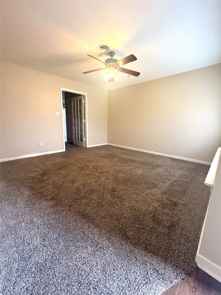 1300 Royal Oaks Drive Waco TX 76710