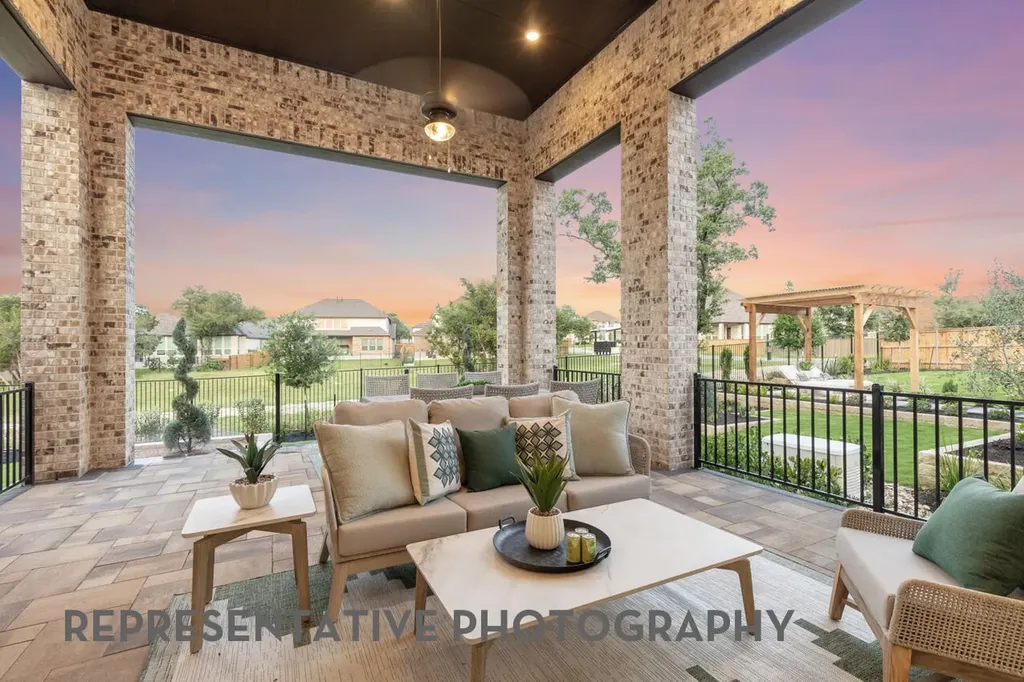 1537 Thicket Hill Drive Van Alstyne TX 75495