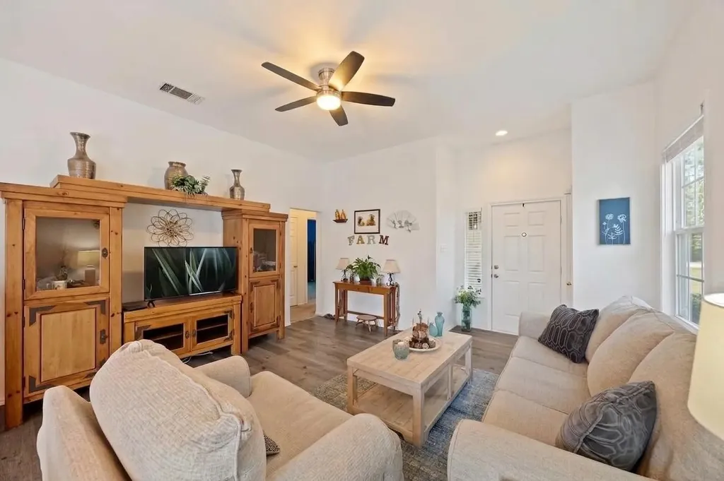 10236 Franklin Drive Providence Village TX 76227