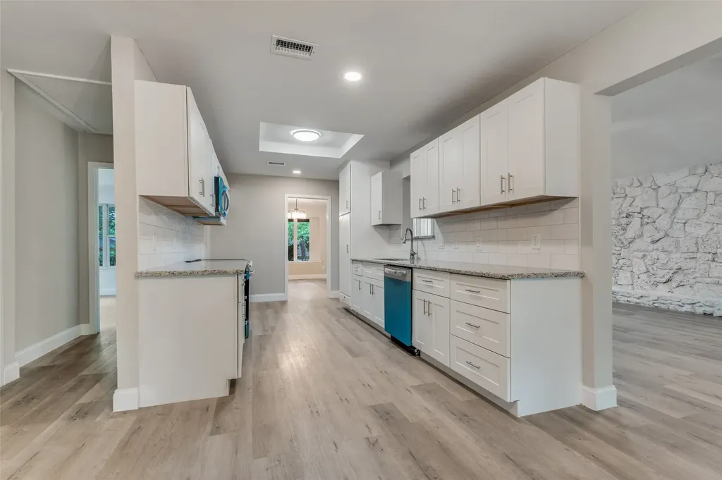 2117 Franklin Drive Arlington TX 76011