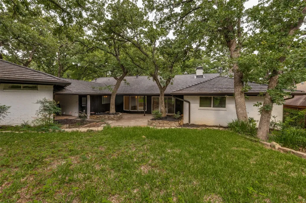 2117 Franklin Drive Arlington TX 76011
