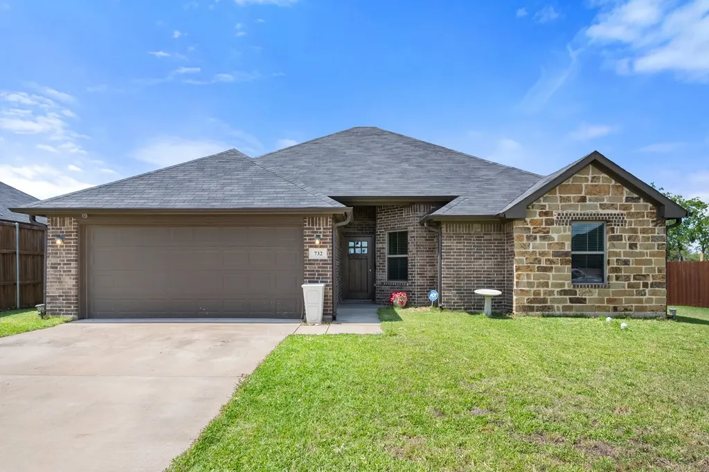 732 Edgewood Avenue Corsicana TX 75110