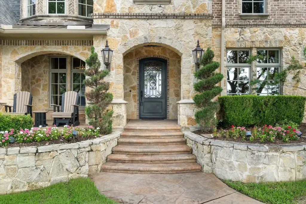 1029 Long Isles Lane Lewisville TX 75056