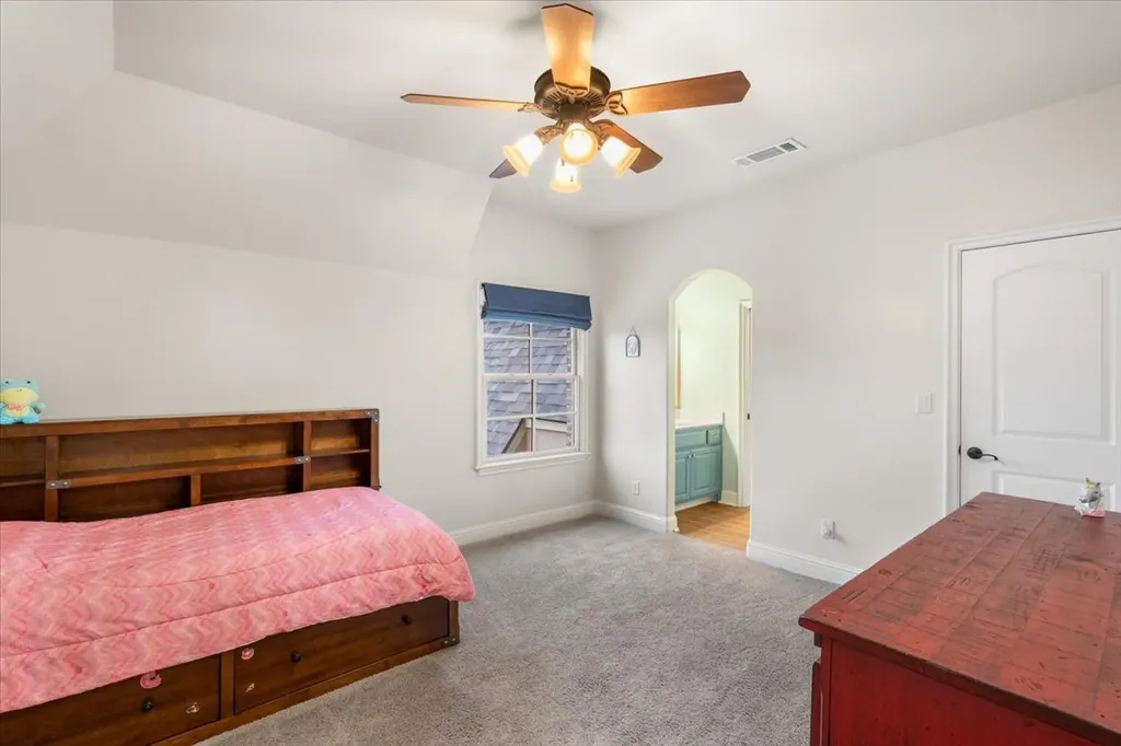 1029 Long Isles Lane Lewisville TX 75056