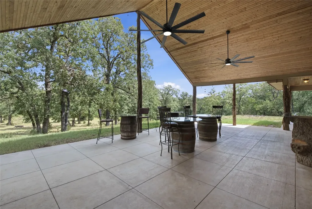 722 Three Skillet Road Springtown TX 76082