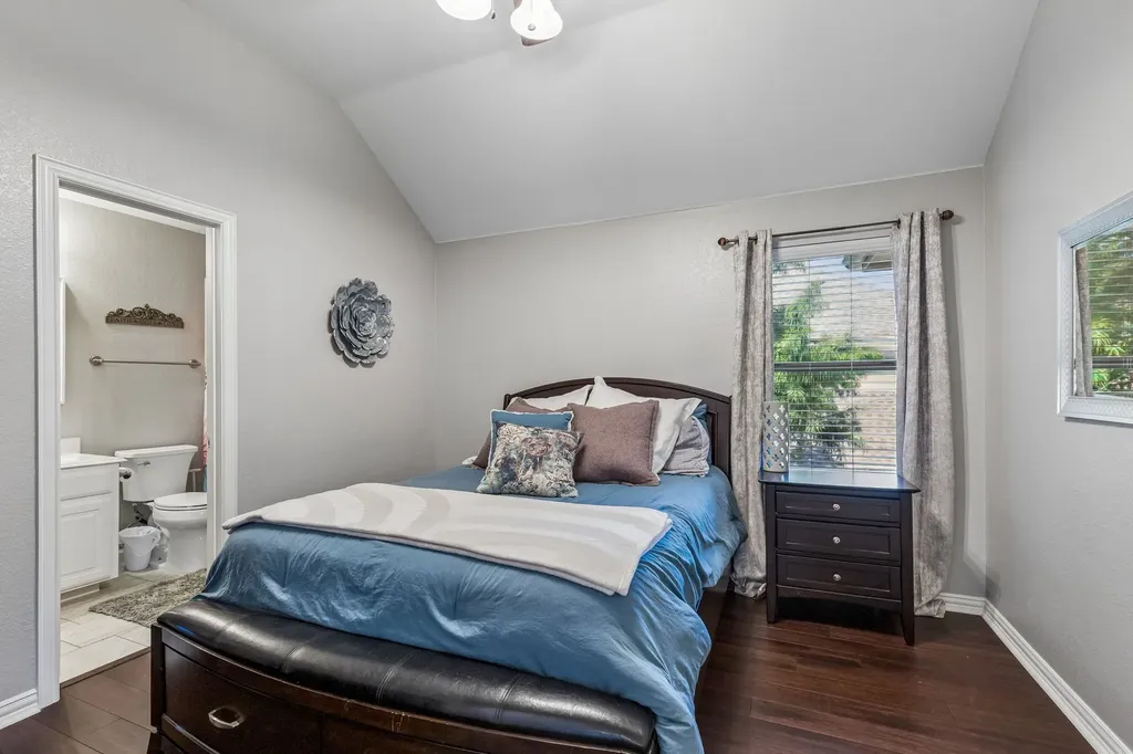 2803 Deerhurst Drive Highland Village TX 75077