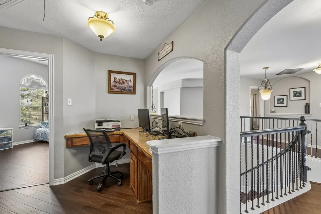 2803 Deerhurst Drive Highland Village TX 75077