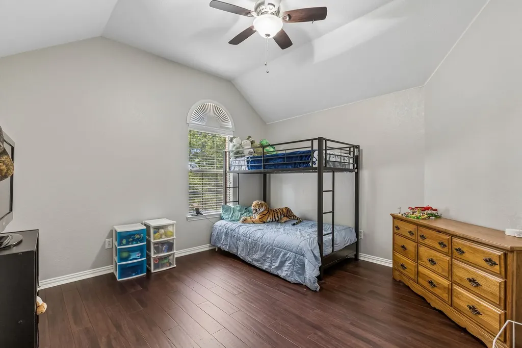 2803 Deerhurst Drive Highland Village TX 75077