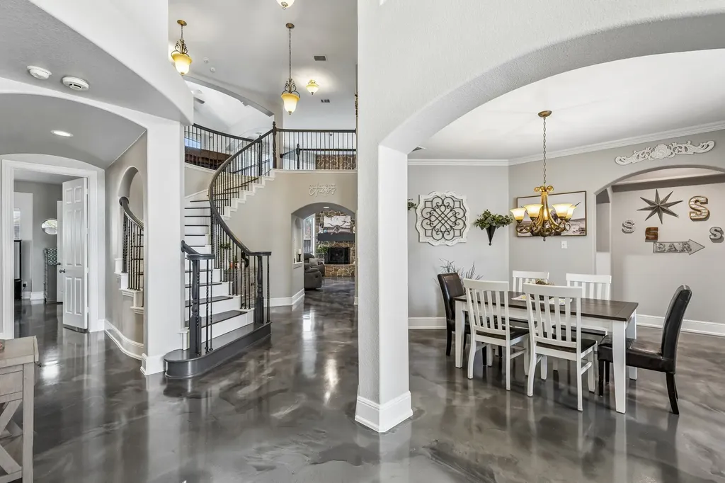 2803 Deerhurst Drive Highland Village TX 75077
