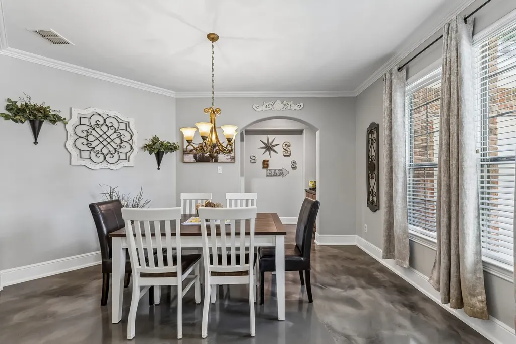 2803 Deerhurst Drive Highland Village TX 75077