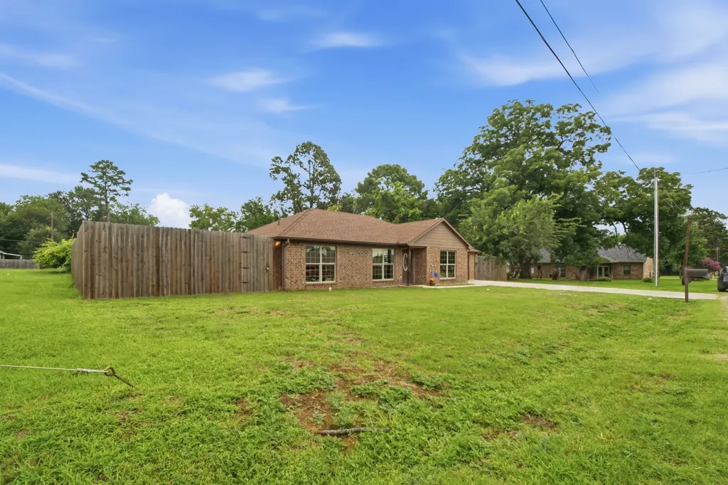 315 Stone Street Collinsville TX 76233