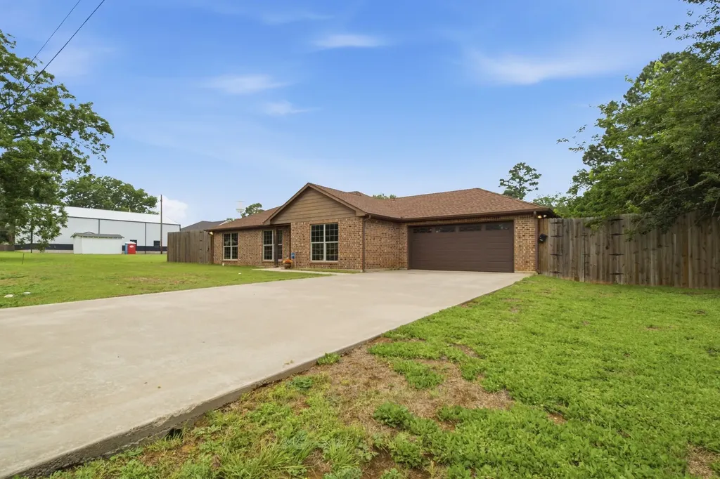 315 Stone Street Collinsville TX 76233