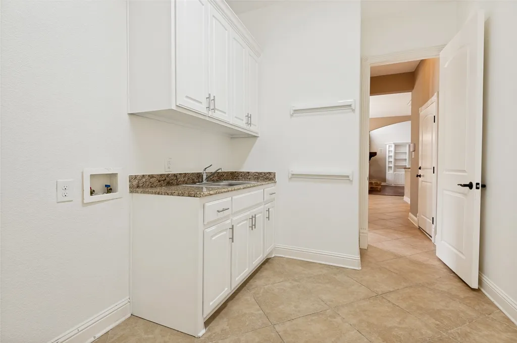 2416 Top Rail Lane Southlake TX 76092
