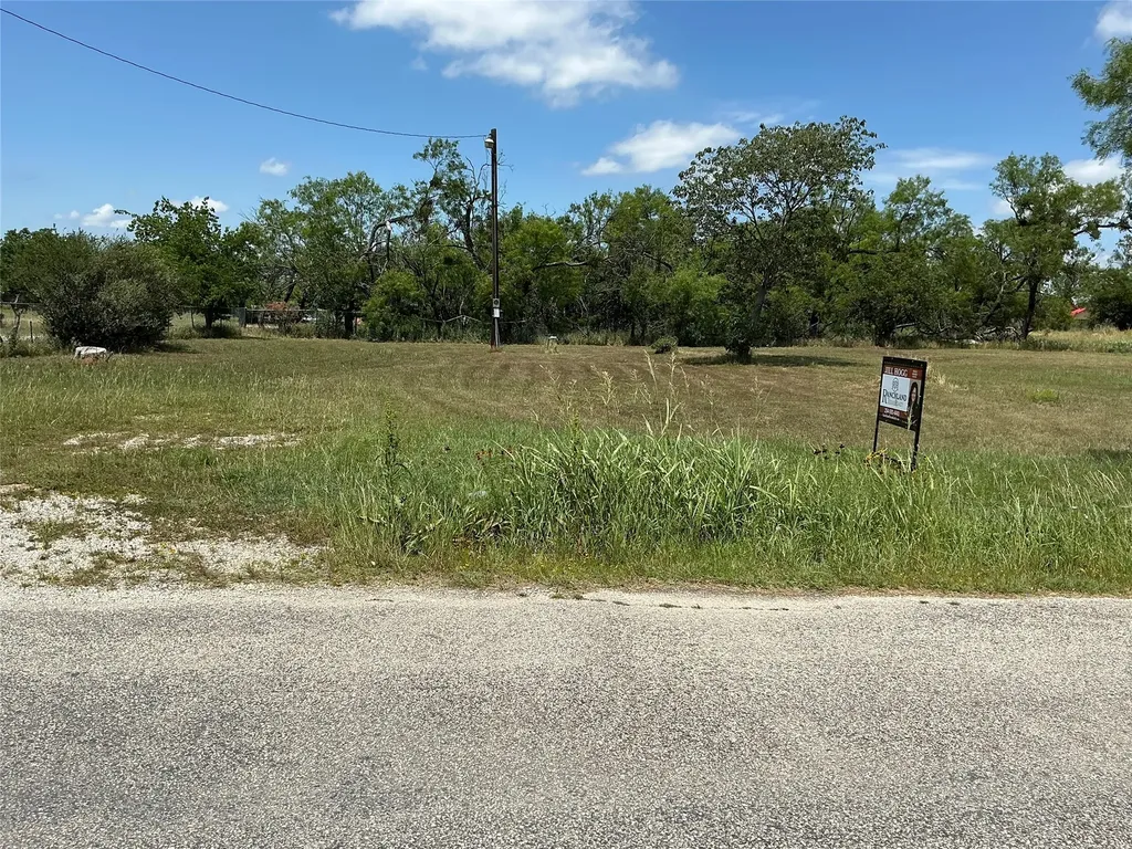 201 NE 22nd Street Cisco TX 76437