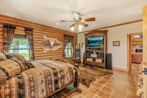 609 County Road 2421 Como TX 75431