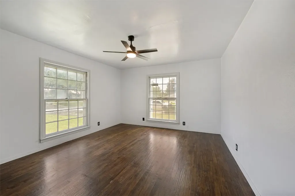 3539 Kingsbury Avenue Richland Hills TX 76118
