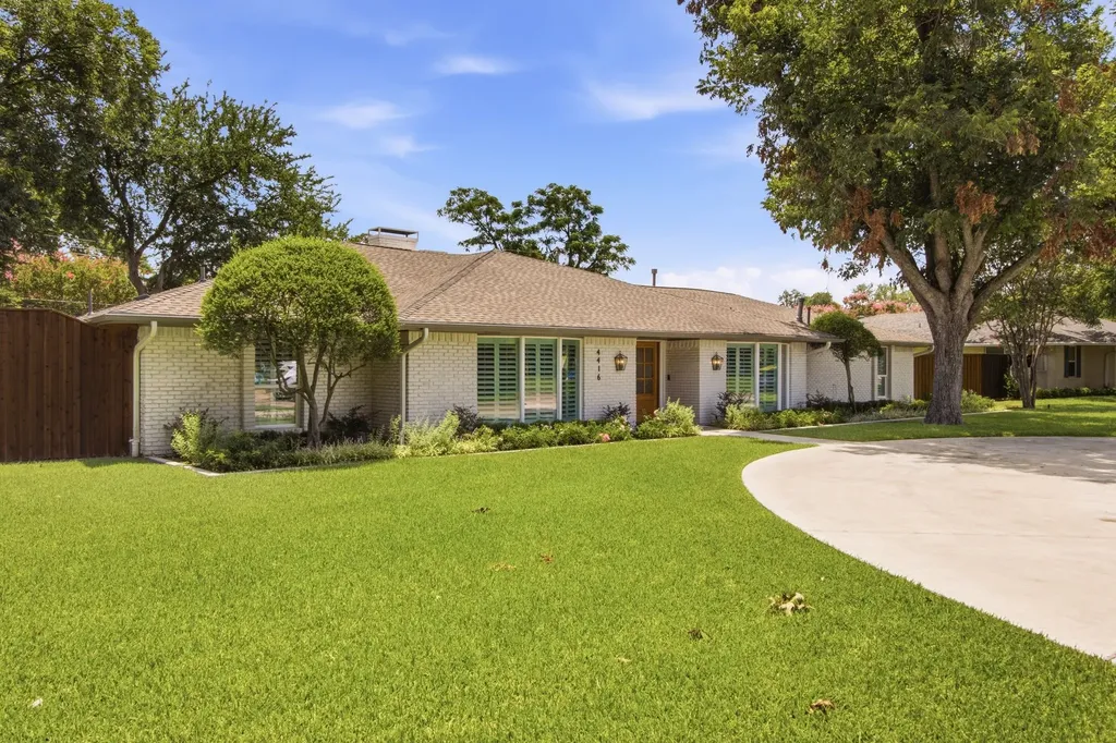 4416 Laren Lane Dallas TX 75244