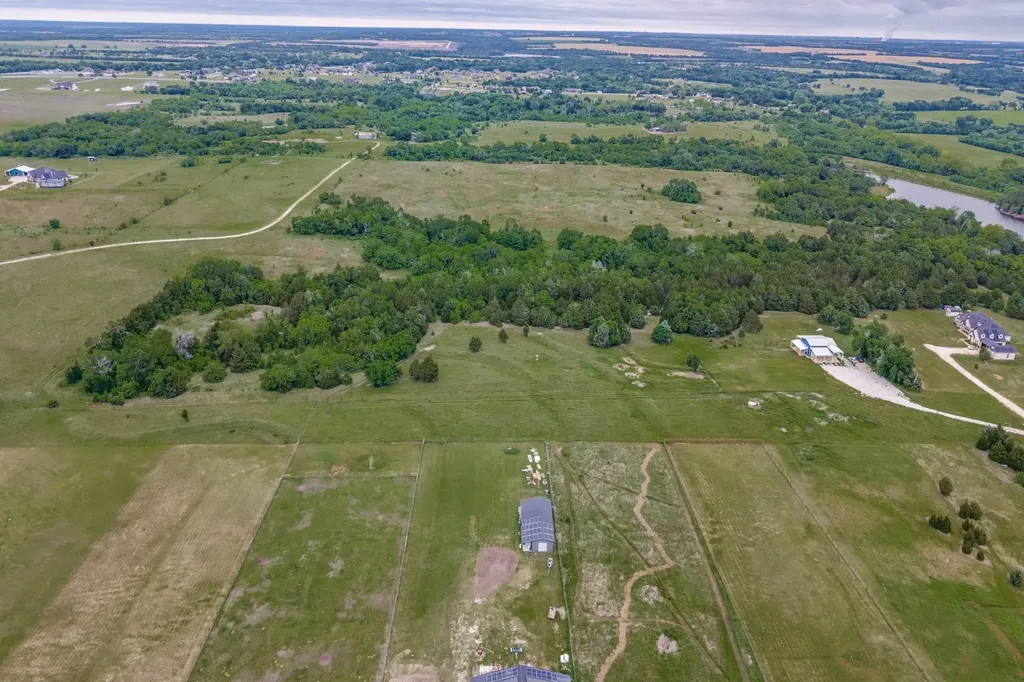 2181 Bledsoe Road Gunter TX 75058