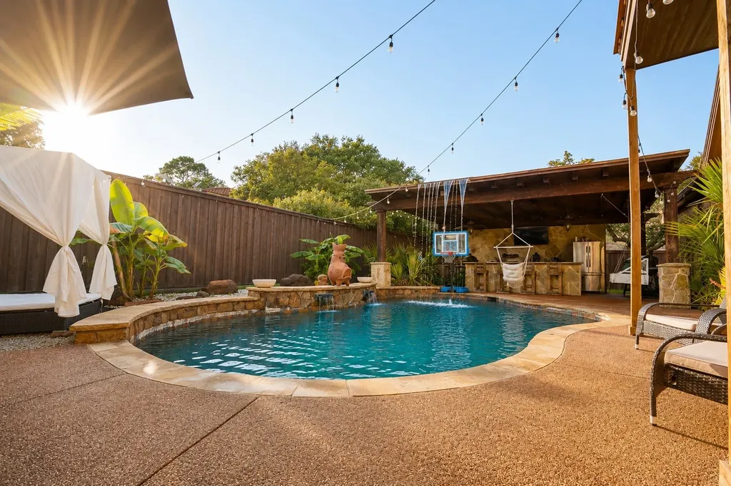 7603 Douglas Lane North Richland Hills TX 76182