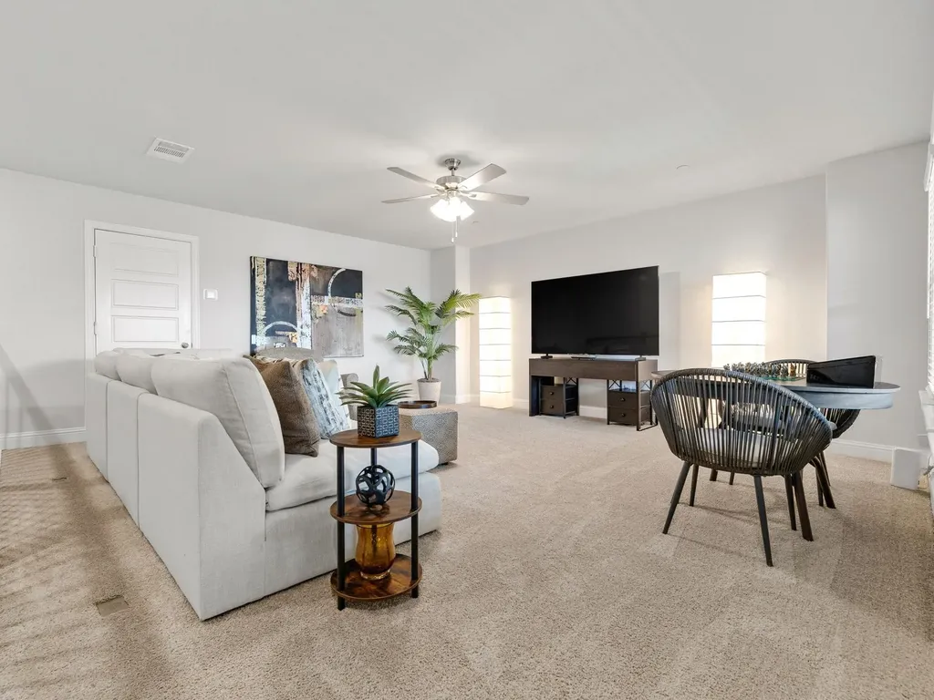 381 Blackthorne Drive Plano TX 75074