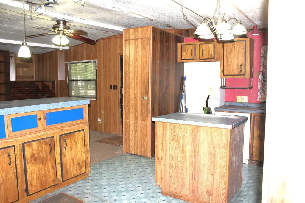 1204 Red Hawk Bay Drive West Tawakoni TX 75474
