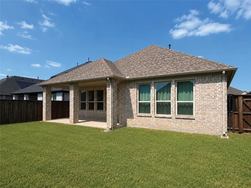124 Savannah Lane Little Elm TX 75068