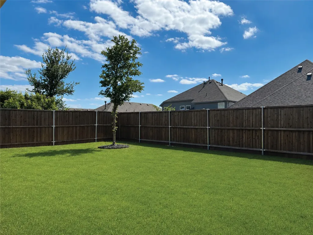 124 Savannah Lane Little Elm TX 75068