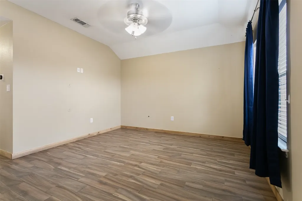 608 Mesquite Drive Rio Vista TX 76093