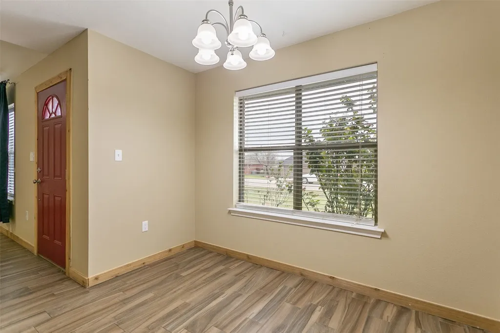 608 Mesquite Drive Rio Vista TX 76093