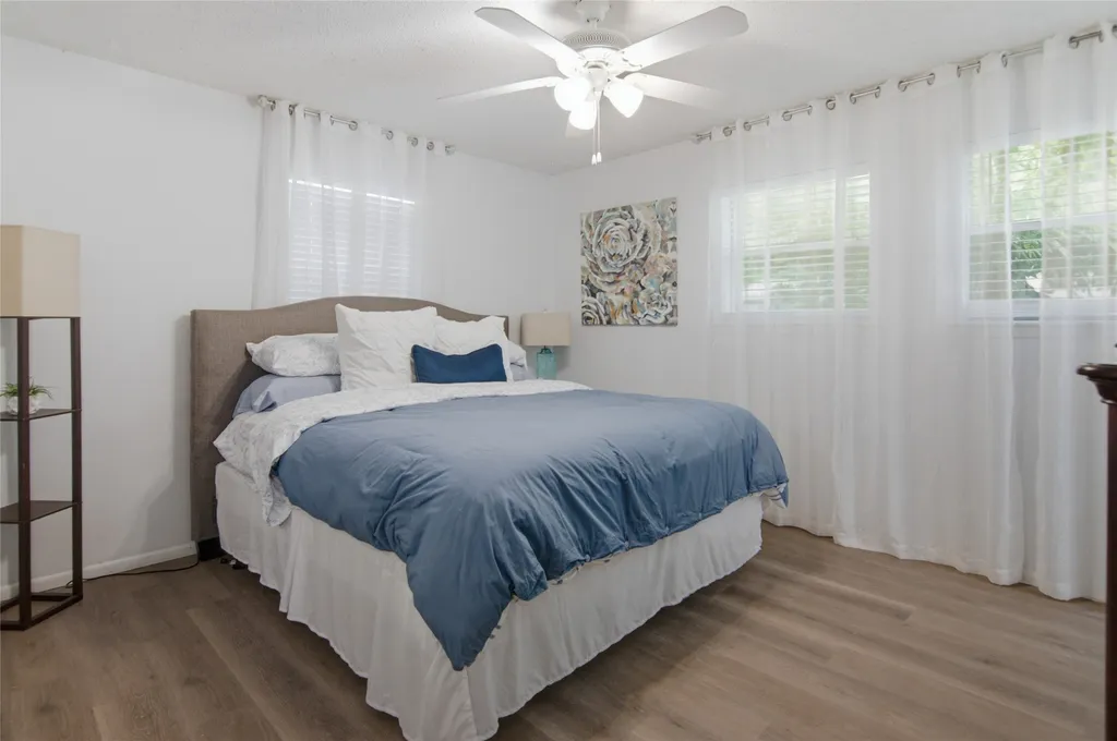 6017 Blueridge Drive Watauga TX 76148