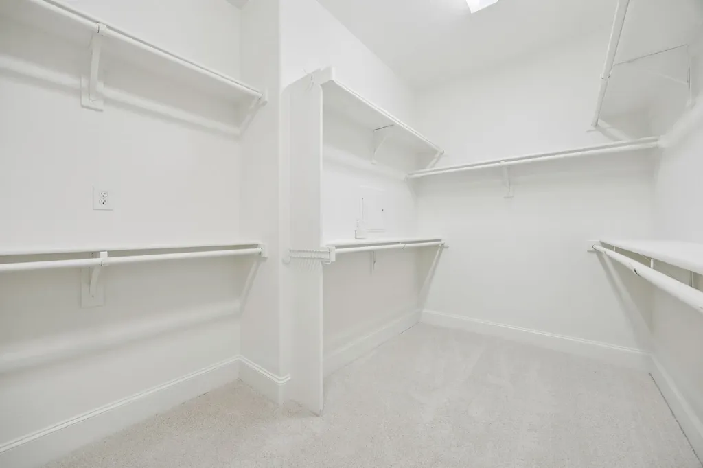 643 Senda Irving TX 75039