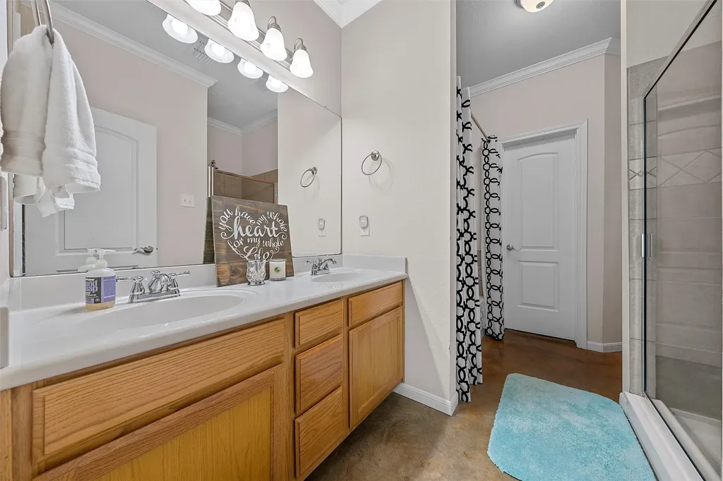 2823 Savannah Court Waco TX 76710