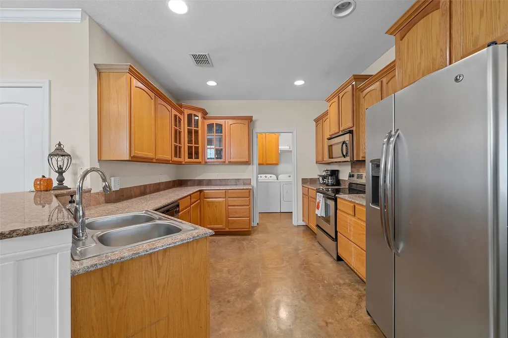 2823 Savannah Court Waco TX 76710