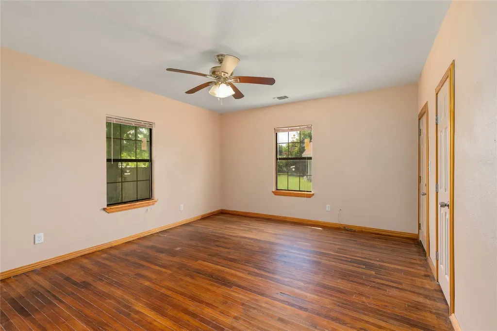 1802 6th Street Brownwood TX 76801