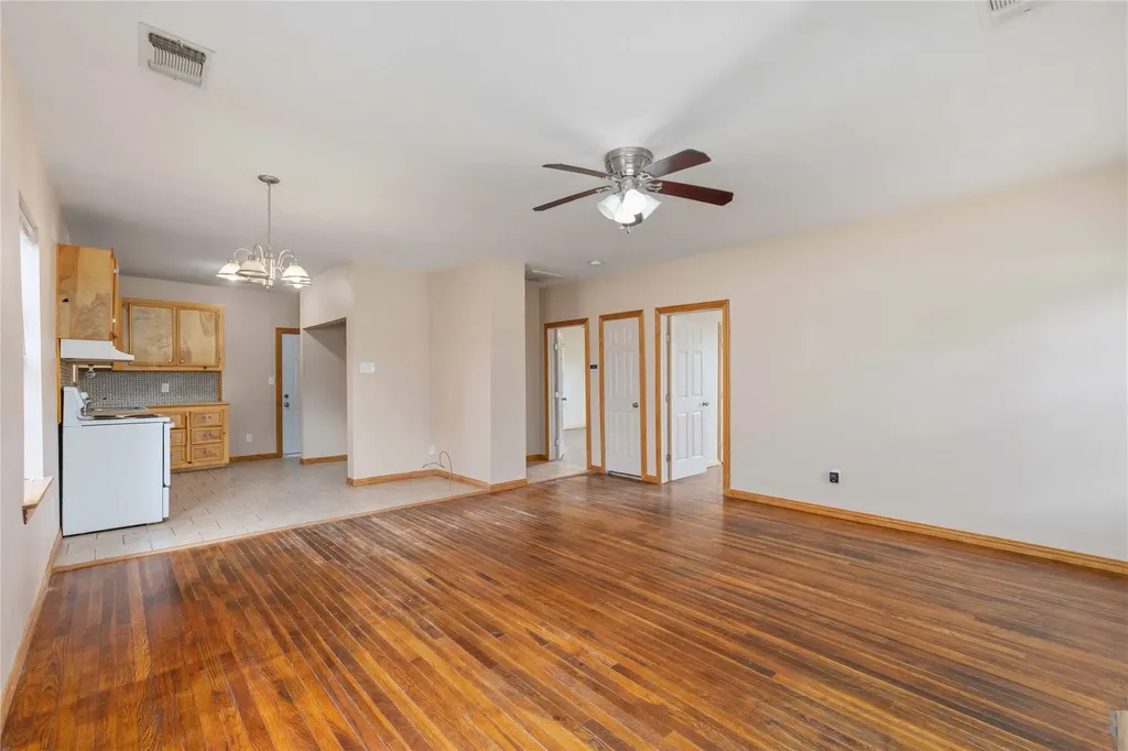 1802 6th Street Brownwood TX 76801