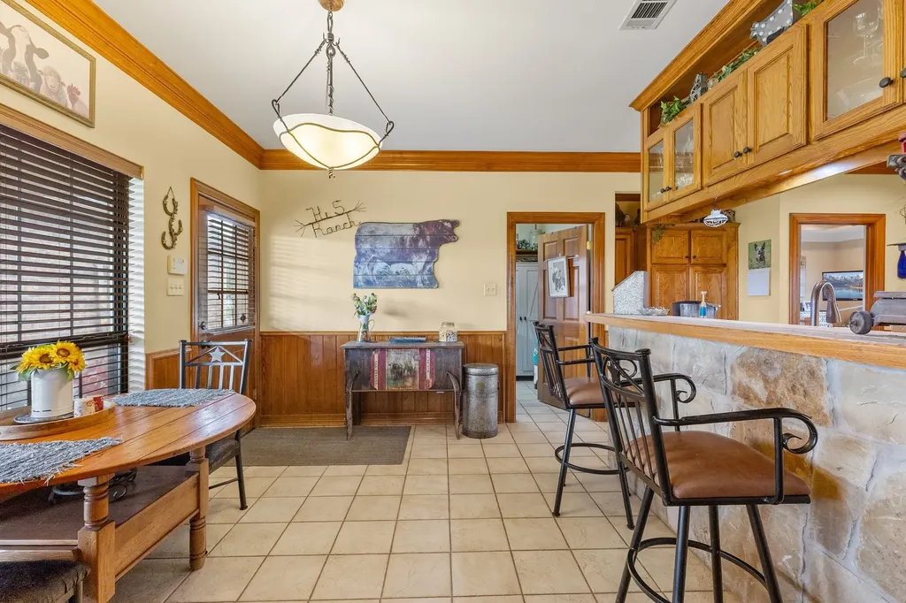 5562 County Road 1037 Celeste TX 75423
