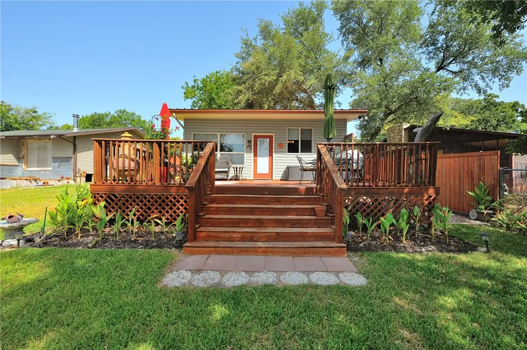 130 Marina View Court Weatherford TX 76087
