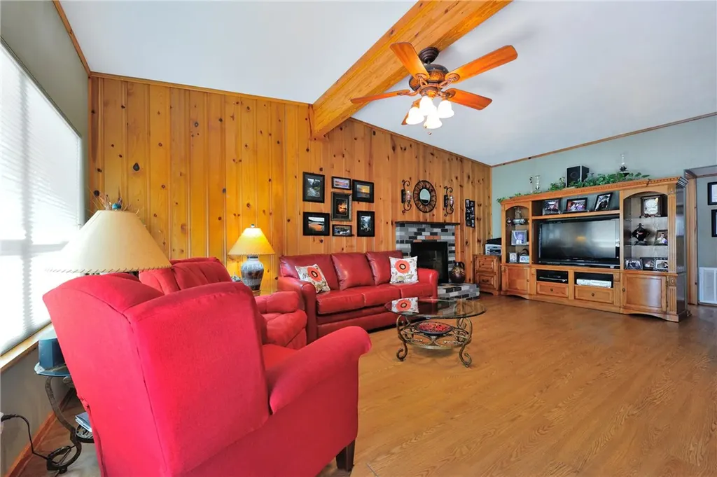 130 Marina View Court Weatherford TX 76087