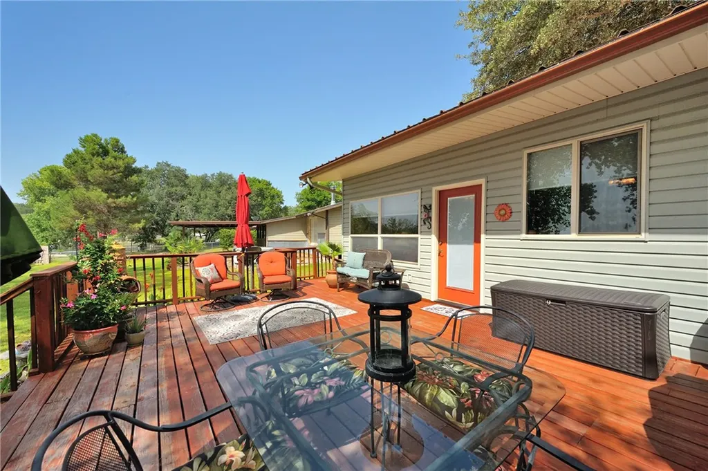 130 Marina View Court Weatherford TX 76087