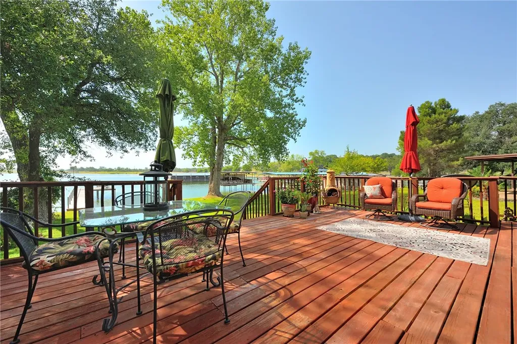130 Marina View Court Weatherford TX 76087