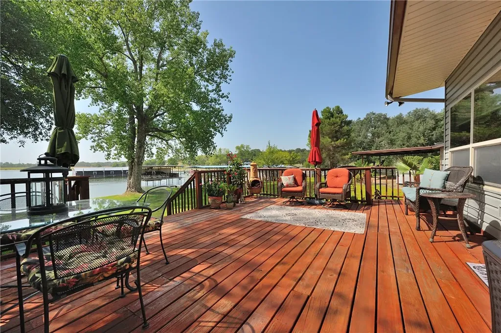 130 Marina View Court Weatherford TX 76087