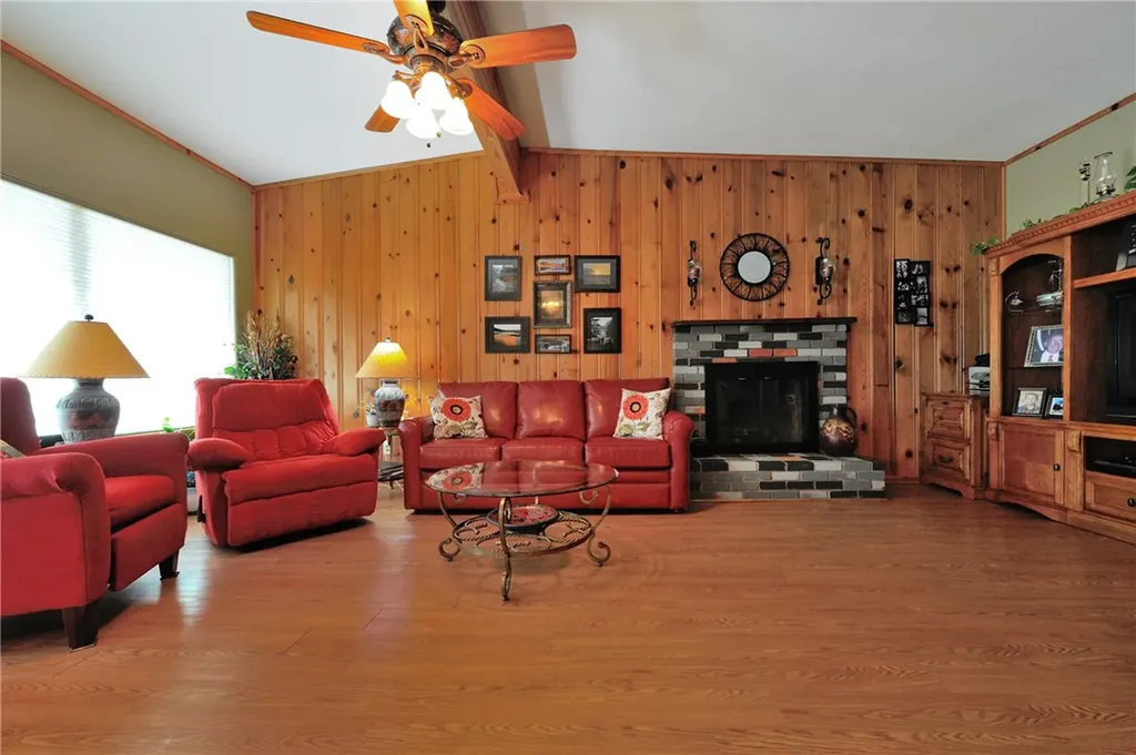 130 Marina View Court Weatherford TX 76087