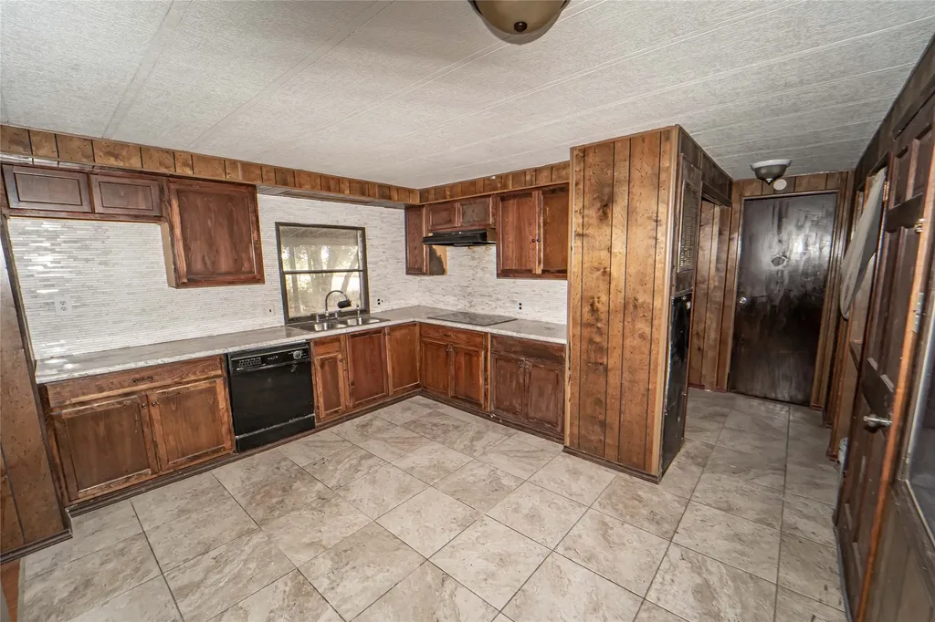 122 County Road 306 Breckenridge TX 76424